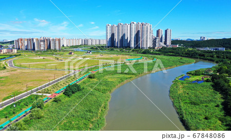 川 河 夏 67848086