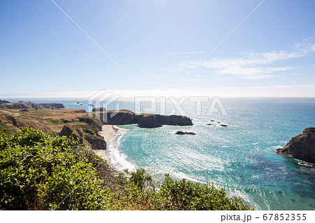 Pacific coast Pacific coast 67852355