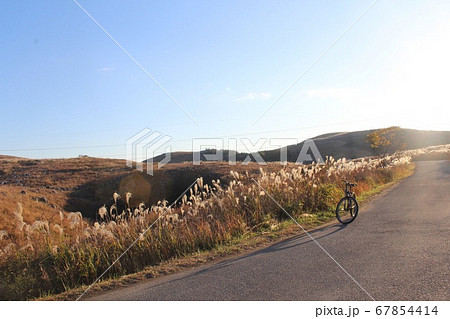 カルスト台地平尾台 カルスト台地平尾台 67854414