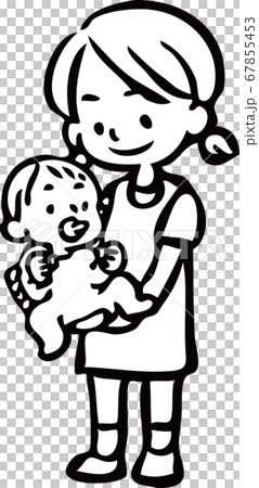 赤ちゃんを抱っこする女の子 67855453