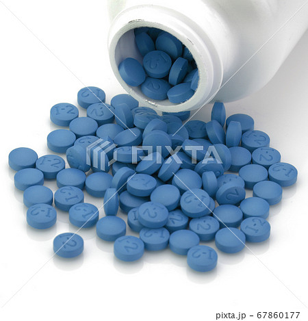 Blue pills 67860177