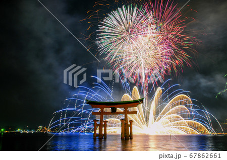 宮島水中花火大会 67862661