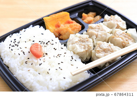 おいしい焼売弁当 67864311