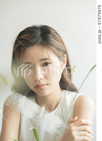 女性 女 女の子 67879876