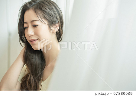 ビューティー 女性 女 67880039