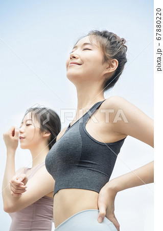 女性 女 女の子 67880220