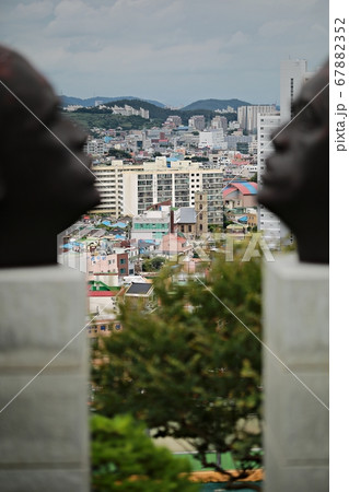 屋外 室外 造形物 67882352