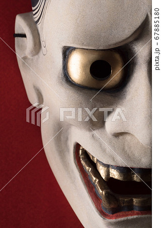能面【般若】の写真素材 [67885180] - PIXTA