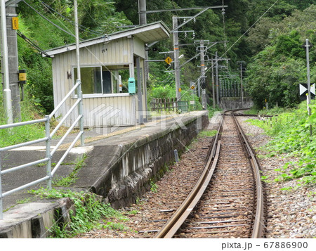 千代駅 67886900