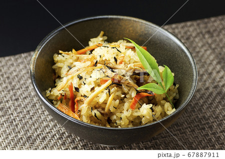 五目おこわ16 67887911