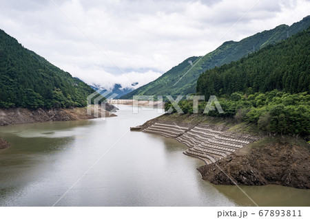 奥秩父　中津川　もみじ湖と滝沢ダム　2020 67893811
