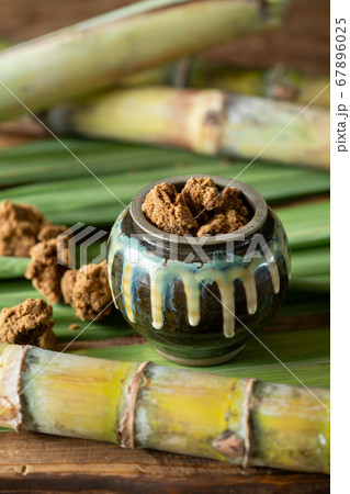 沖縄県産黒糖 沖縄県産黒糖 67896025