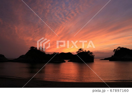 堂ヶ島の夕焼け 堂ヶ島の夕焼け 67897160