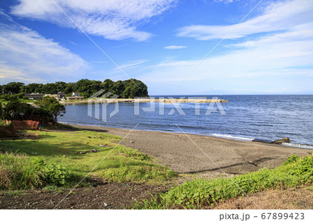 湘南の小さい漁港の風景 湘南の小さい漁港の風景 67899423