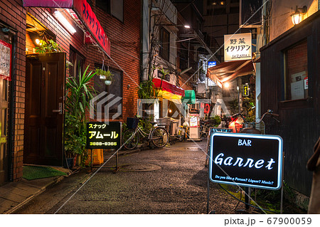《東京都》北千住・ノスタルジックな飲み屋街 《東京都》北千住・ノスタルジックな飲み屋街 67900059