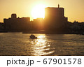 横浜夕景 67901578