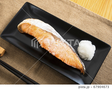 焼鮭 焼鮭 67904673