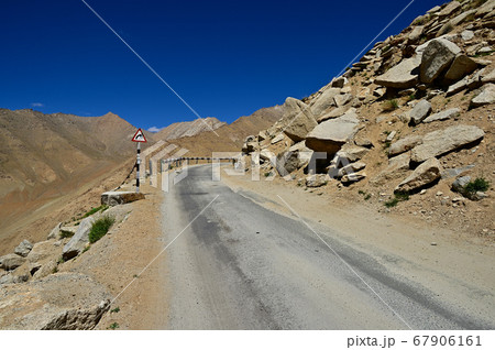 ラダックの風景 ラダックの風景 67906161