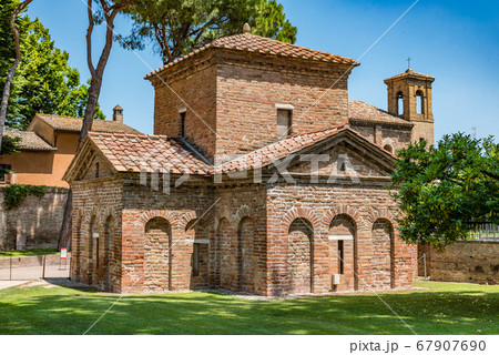 世界遺産 ガッラ・プラキディア廟堂 イタリア ラヴェンナ 世界遺産 ガッラ・プラキディア廟堂 イタリア ラヴェンナ 67907690