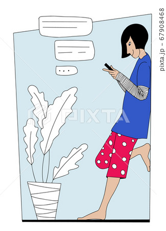 Teenager girl with phone in her hand chatting with her friends Teenager girl with phone in her hand chatting with her friends 67908468