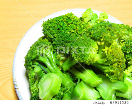 ブロッコリー ブロッコリー 67911586