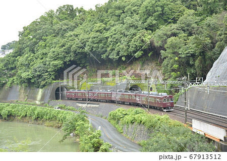 鉄橋を渡る能勢電車（横山峠側） 67913512