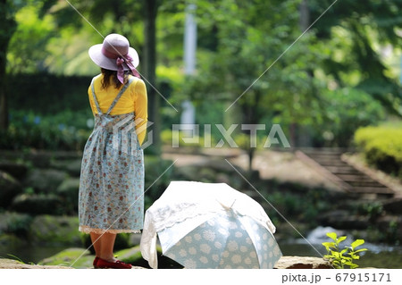 花 女性 女 67915171