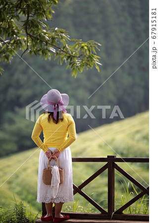 女性 女 女の子 67915181