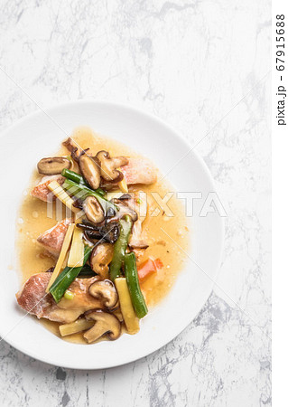 赤魚の野菜あんかけ 67915688