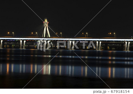夜景 足 橋 67918154