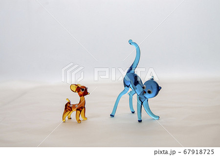 ガラス細工【ママ猫、小鹿は足早いよ】 ガラス細工【ママ猫、小鹿は足早いよ】 67918725