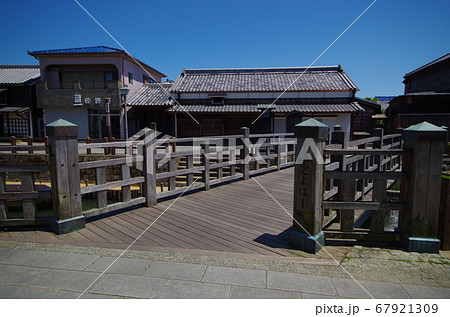 佐原の町並みと樋橋 67921309