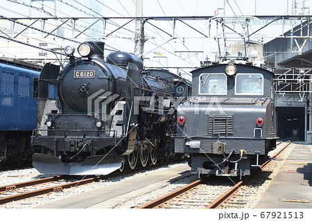 c6120と上信電鉄デキの並び 高崎機関区 群馬県 c6120と上信電鉄デキの並び 高崎機関区 群馬県 67921513