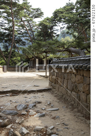 塀 チョンリョンポ 風景 67922150