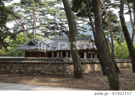 韓屋 塀 チョンリョンポ 67922157