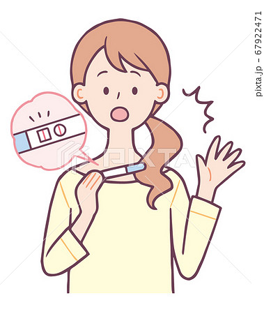 妊娠検査薬　陽性　驚く女性 67922471