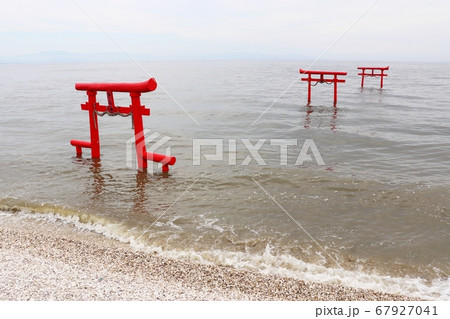 大魚神社の海中鳥居 大魚神社の海中鳥居 67927041