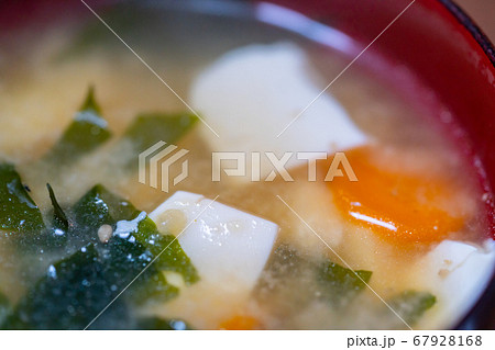 味噌汁 味噌汁 67928168