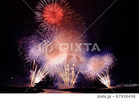 泉州 光と音の夢花火（大阪府泉南市） 67936436