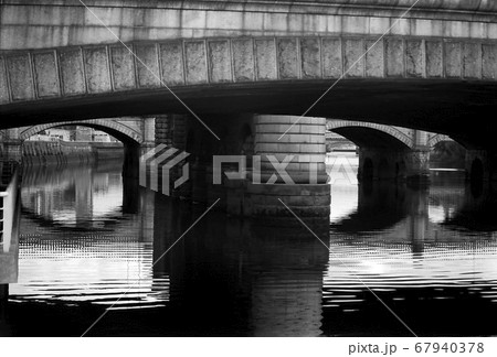 River Clyde Glasgow Monochrome River Clyde Glasgow Monochrome 67940378