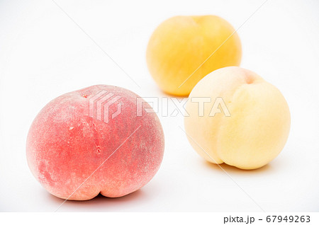 桃三種（白桃、黄桃、白鳳）三色がかわいい。 67949263