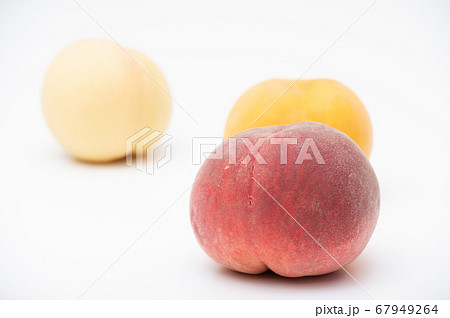 桃三種（白桃、黄桃、白鳳）三色がかわいい。 67949264