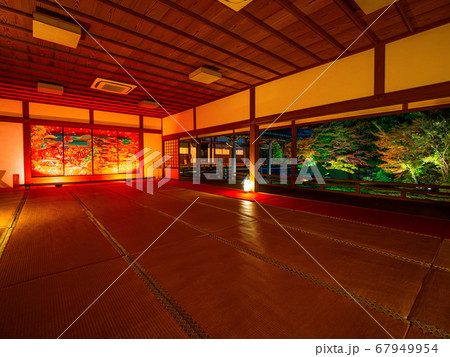 随心院の紅葉とライトアップ 67949954