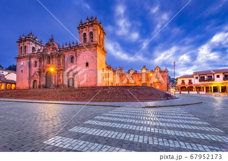 Cusco, Peru - Plaza de Armas 67952173