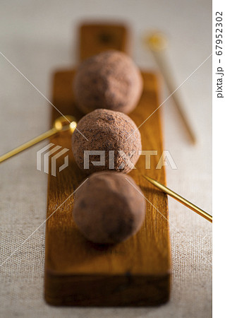 トリュフチョコ 67952302