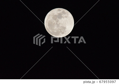 スーパームーン（埼玉県深谷市／2018年1月2日 18:59撮影） 67955097