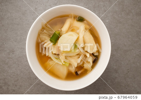 すいとん 小麦粉 スープの写真素材