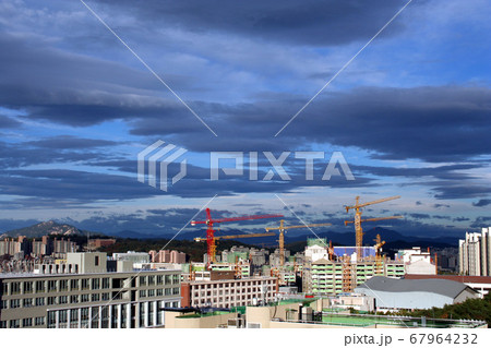 風景 都市 都会 67964232