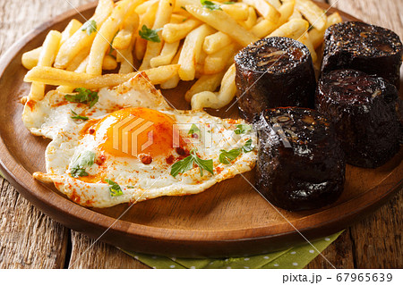 Huevos Rotos Recipe Huevos Rotos Recipe 67965639