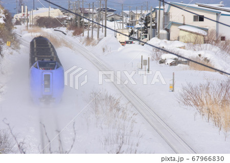 函館本線　スーパー北斗 67966830